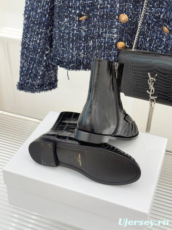 Saint Laurent YSL Letter Loaf Short Boots with Pleated Edges - KFY00430