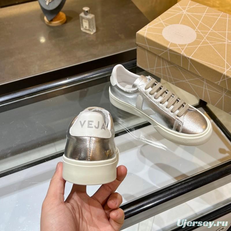 VEJA Classic White Sneakers V Logo Lace-Up Retro Flat Platform Casual Sports Shoes - LY00220/LY00230