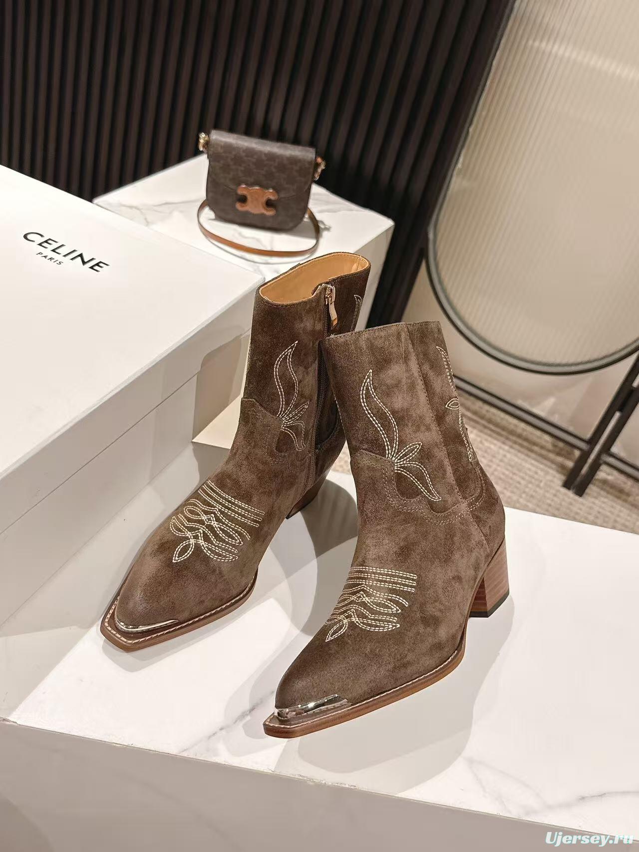 CELINE Fall/Winter 2025 Retro Fashion Ankle Boots - LY00440