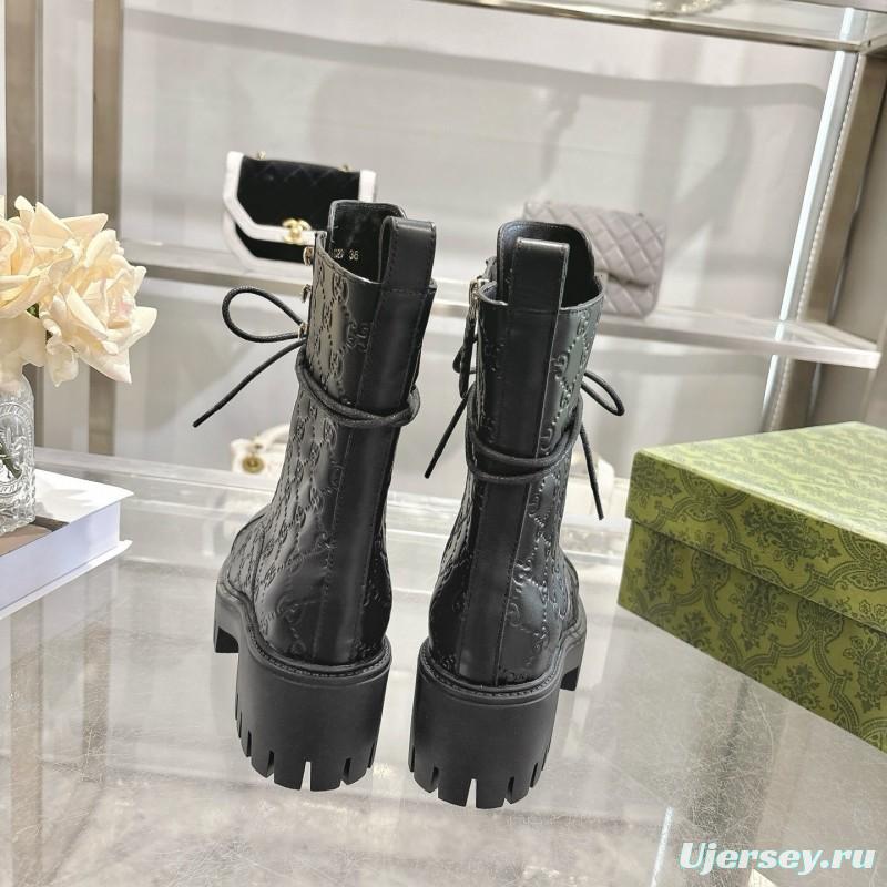 Gucci GG Lace-Up Ankle Boots in Calfskin - LY00380