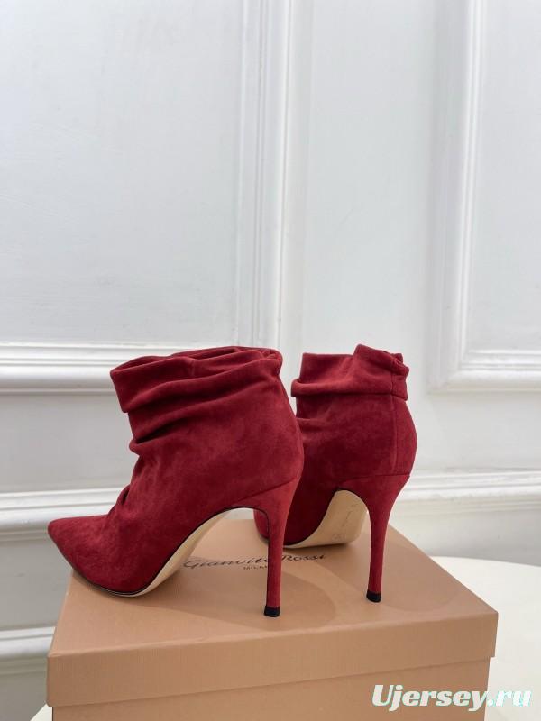 Gianvito Rossi Fall/Winter 2025 GR Pointed Toe Retro Pleated High Heel Ankle Boots - KFY00340