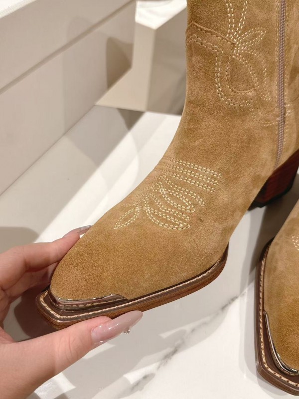 CELINE Fall/Winter 2025 Retro Fashion Ankle Boots - LY00440