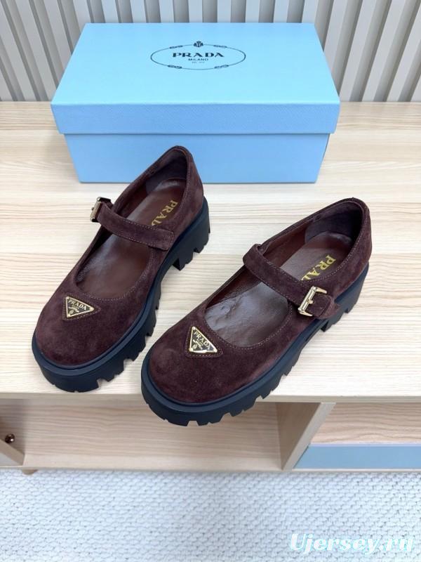 Prada Thick Sole Mary Jane Shoes Spring Summer 2025 Collection - LY00300