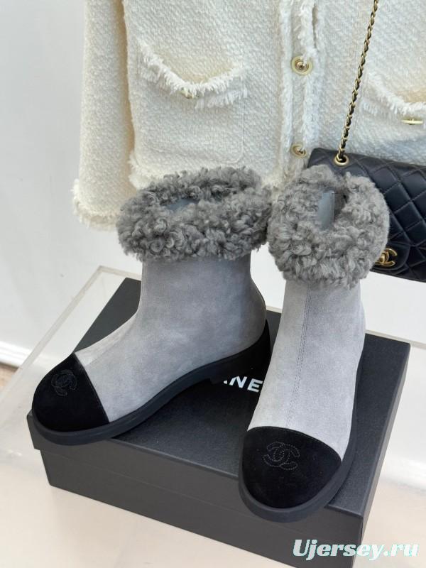 Chanel 2025/SS Double C Color-Block Shearling Snow Boots - KFY00300