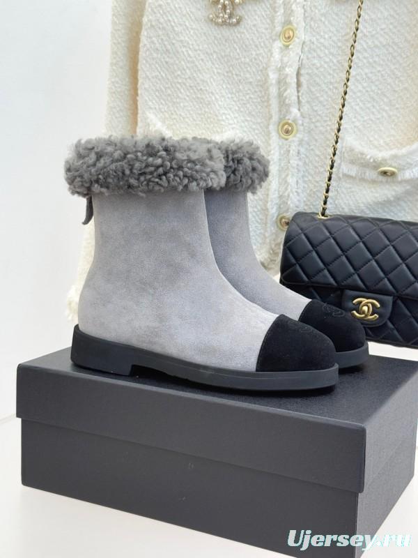 Chanel 2025/SS Double C Color-Block Shearling Snow Boots - KFY00300