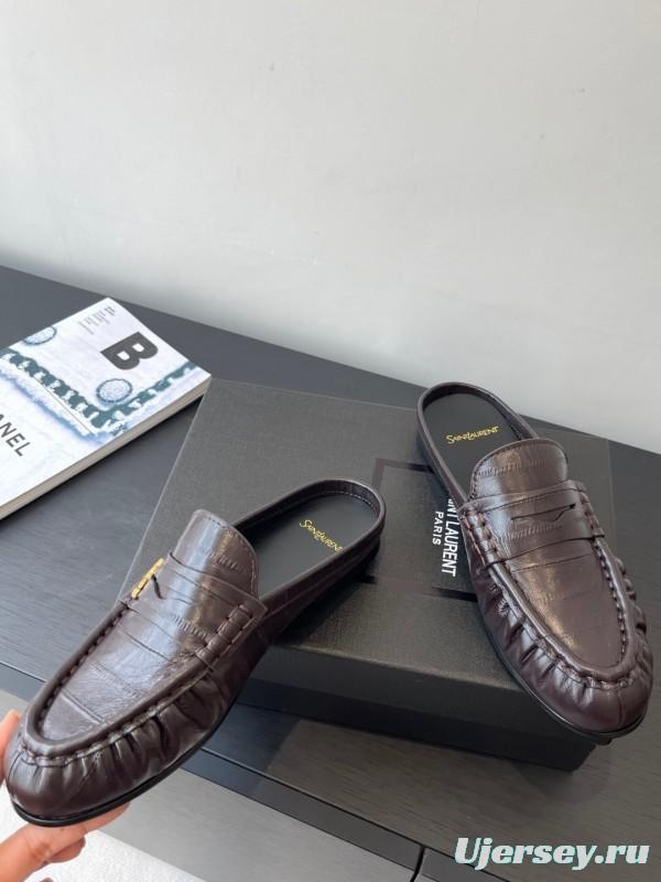 Saint Laurent Classic Loafer Slip-On Flats - KFY00320