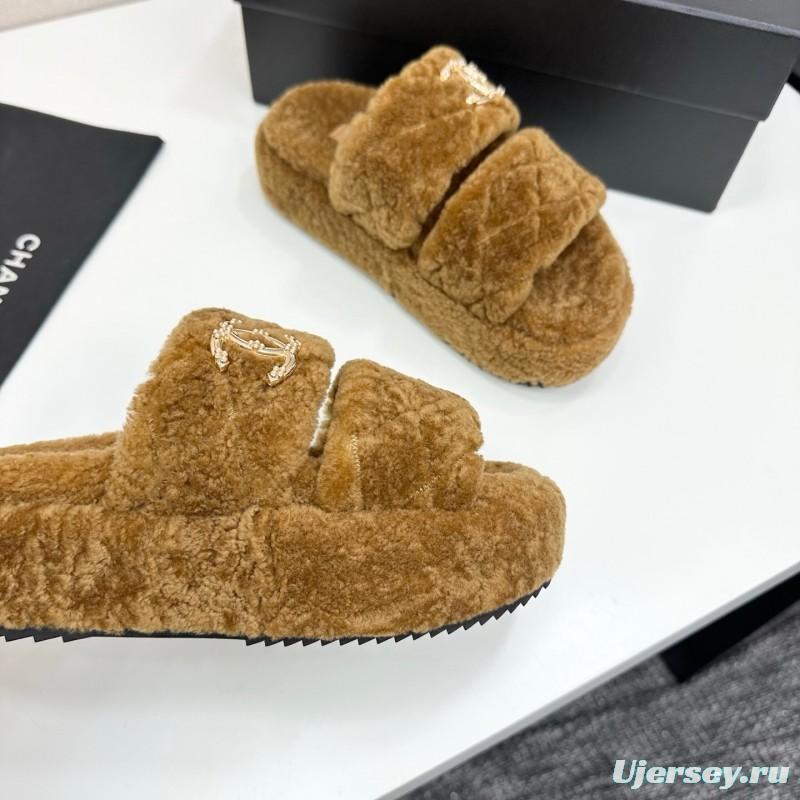 Chanel 2025 SS New Autumn Winter Lazy Sheep Genuine Wool Lazy Slippers Chanel Quilted Thick Sole Fur Slides - LY00300