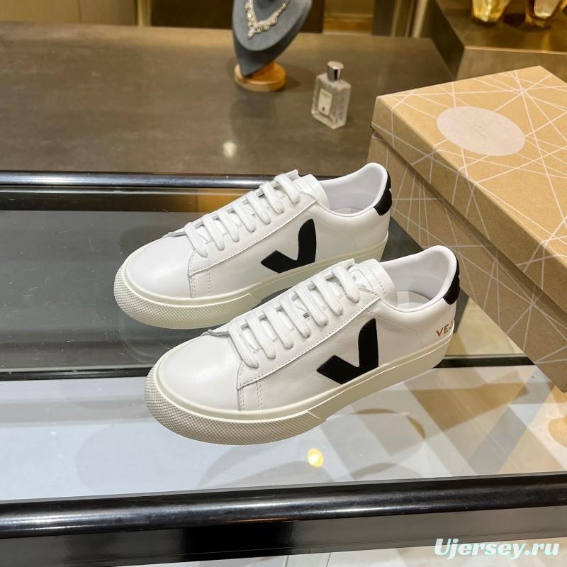 VEJA Classic White Sneakers V Logo Lace-Up Retro Flat Platform Casual Sports Shoes - LY00220/LY00230