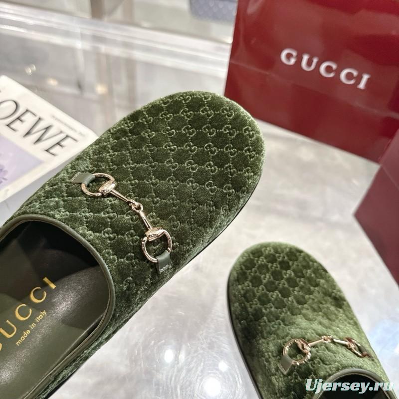 Gucci Women's Mule Shoes Velvet with Horsebit Detail - LY00240