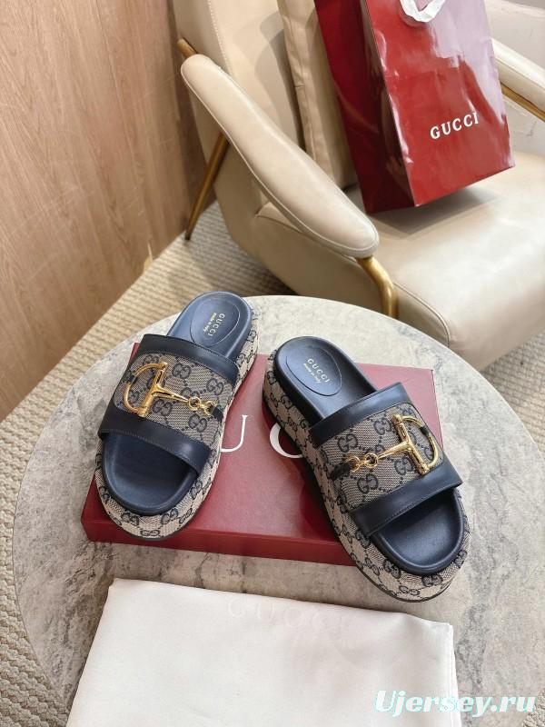 Gucci 8356-8 Women's Sandals with Horsebit Detail and Gold Hardware