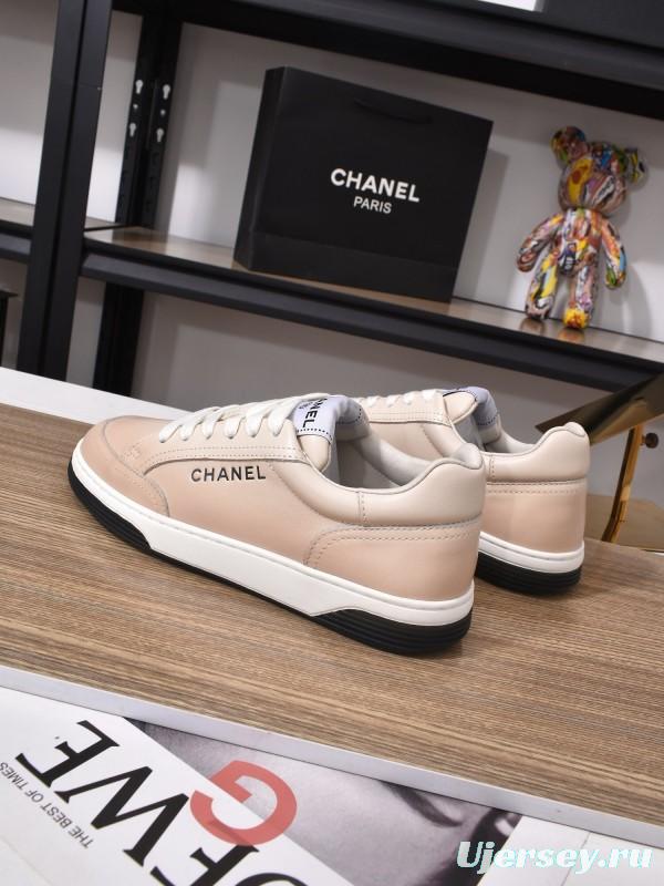 Chanel Classic Loafer with Gradient Logo and Platform Sole - KFY00350