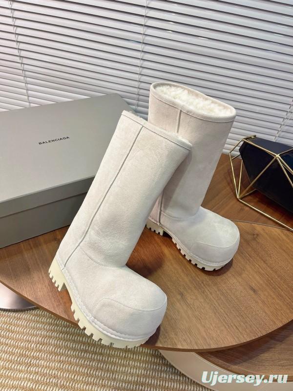 Balenciaga 2025 SS Oversized Platform Snow Boots with High Heel - AS00570
