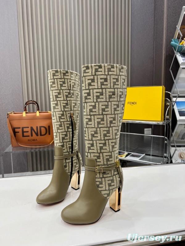 FENDI Delfina Round Toe Boots with FF Buckle - LY00