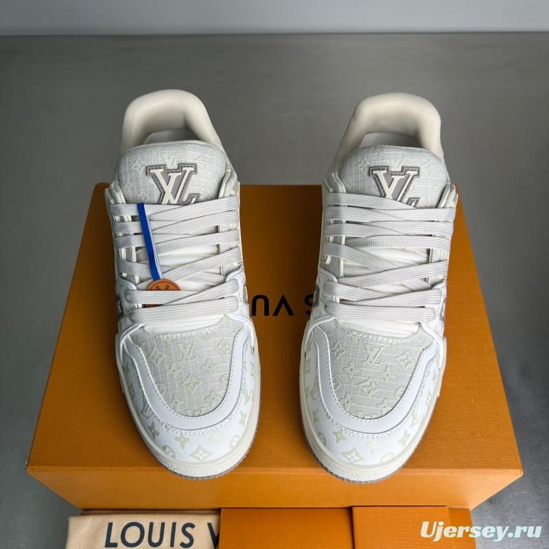 Louis Vuitton 2025 SS Replica Luxury Sneakers with Imported Calfskin and Signature Logo - YC
