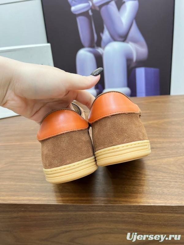 Dolce & Gabbana 2025 SS Casual Shoes with Exaggerated Fashion Style - AS00270