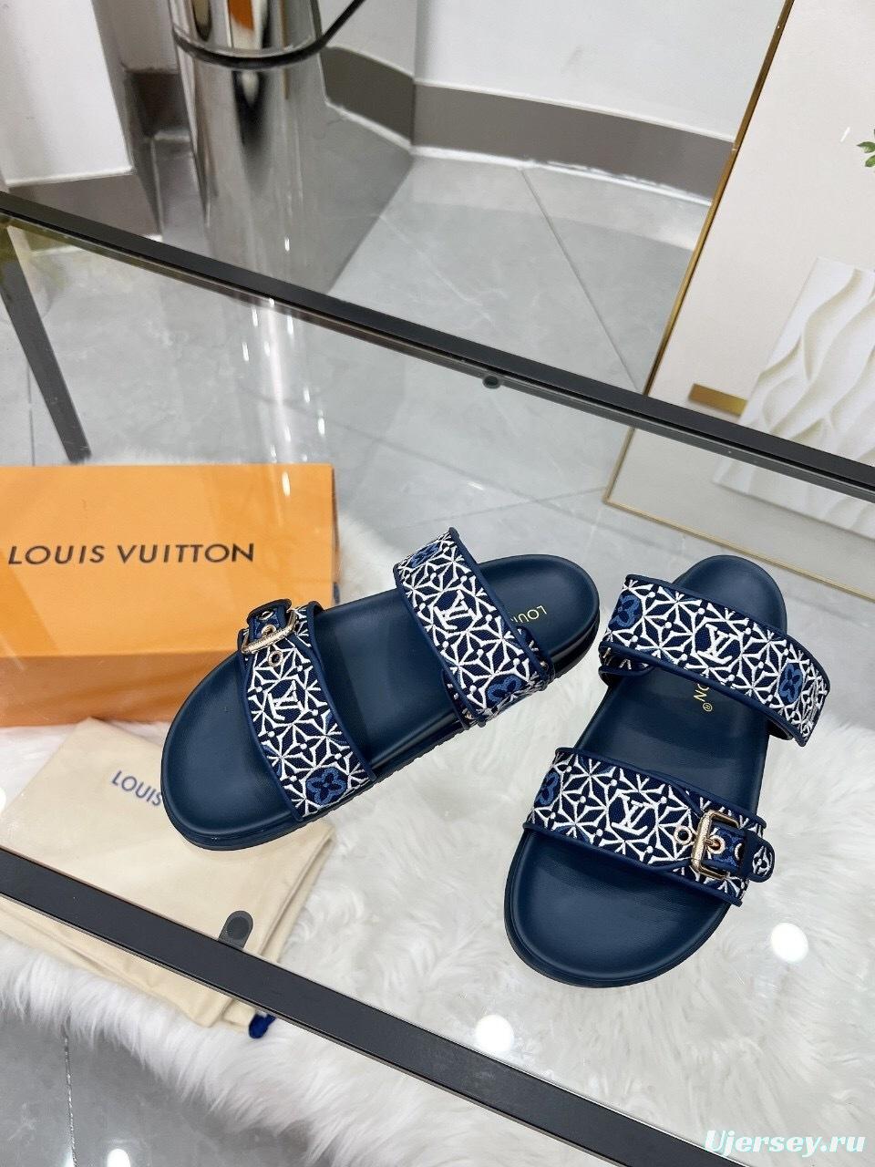 Louis Vuitton Spring/Summer 2025 New Slippers with Embroidered Design and 4cm Platform - LY00250