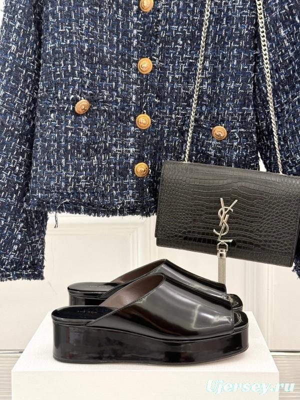 The Row Fall/Winter 2025 Platform Slides - KFY00280