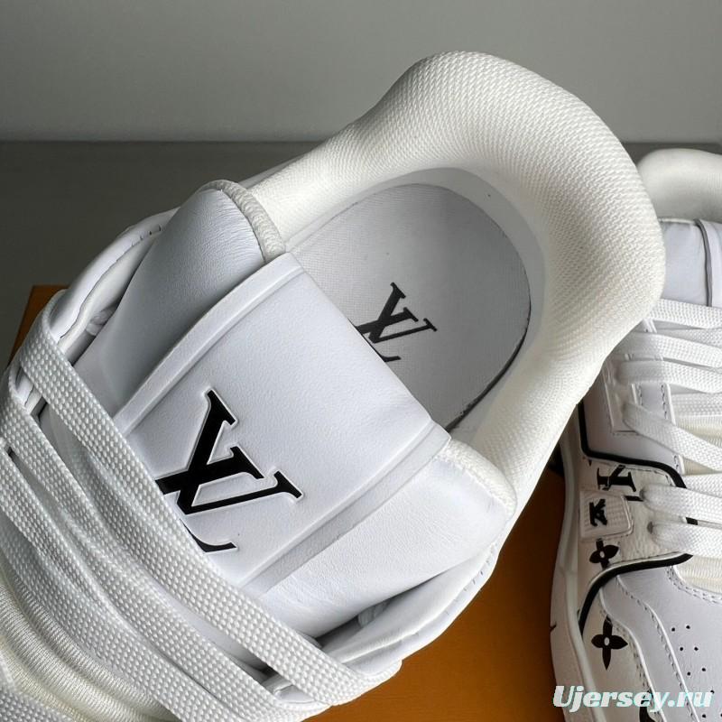 Louis Vuitton Signature Logo Sneakers with Calfskin Upper - YC