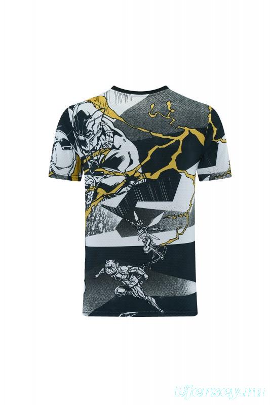 26/27  Real Madrid Black x Marvel  Short Sleeve+Soccer Shorts