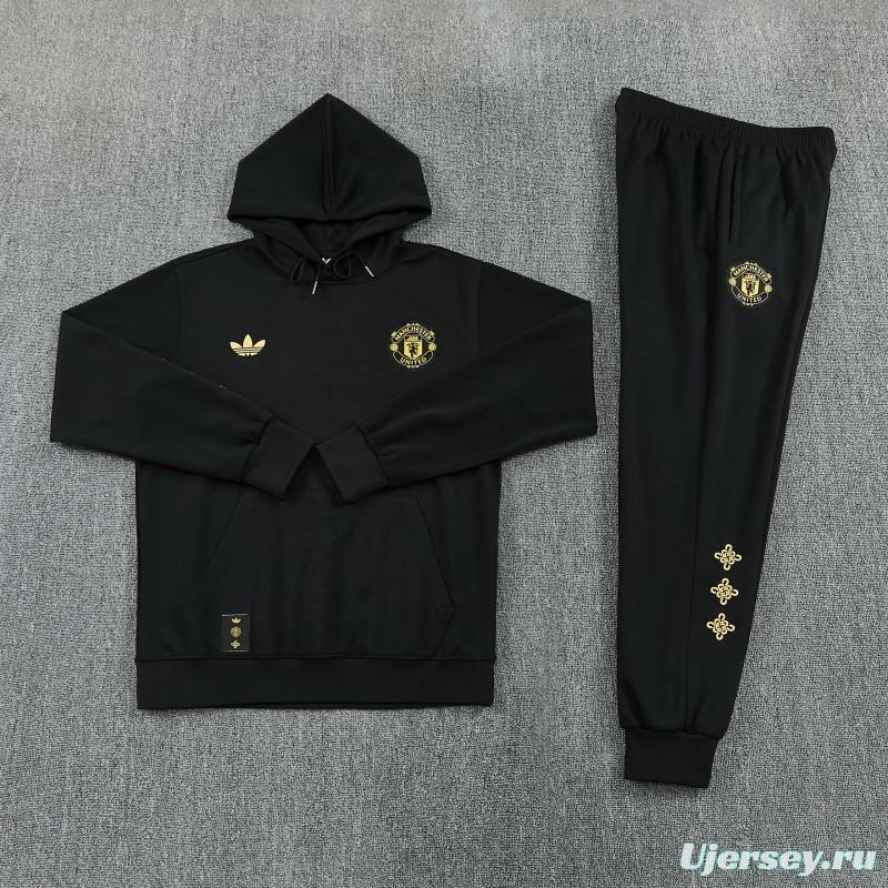 26/27 Manchester United Black Pullover Hooded Tracksuit + Long Pants