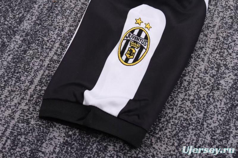 Retro Kids 97/98  Juventus Home Jersey
