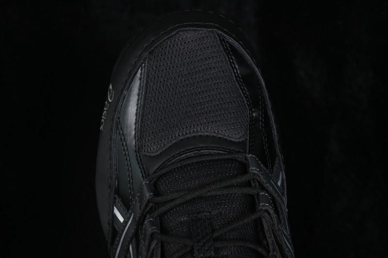 Adidas WMC3 Running Shoes with Advanced Cushioning and Support - 1203A879-021