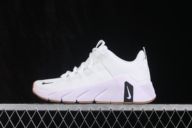 Nike Free Metcon 7 Training Shoes with Breathable Mesh and Durable Grip - II7405-101