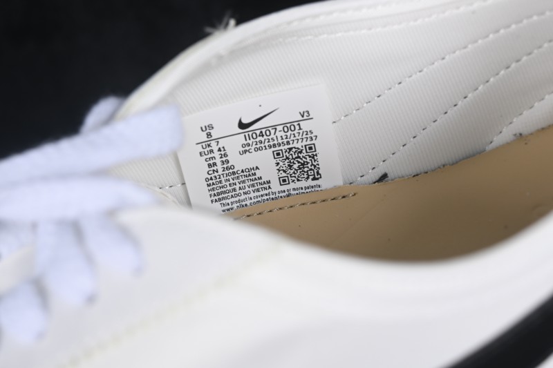 Nike Moon Shoe SP Lifestyle Low-Top Sneakers with Thin Sole - II0407-001
