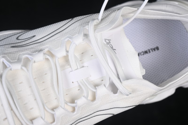 Balenciaga Anatomic Runner Low-Top Lifestyle Sneakers with Five-Toe Structure - WANRN9000