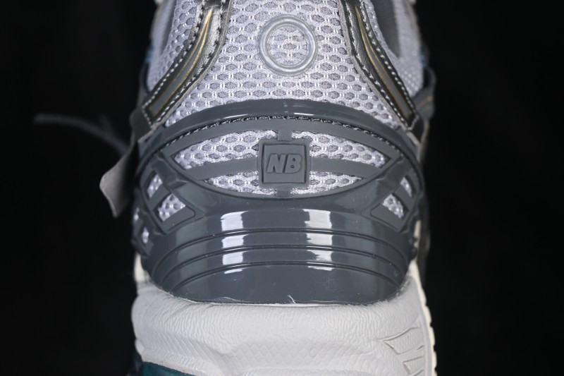 New Balance 1906 Retro Running Shoes with Breathable Mesh and T-Beam Arch Support - U19066U8