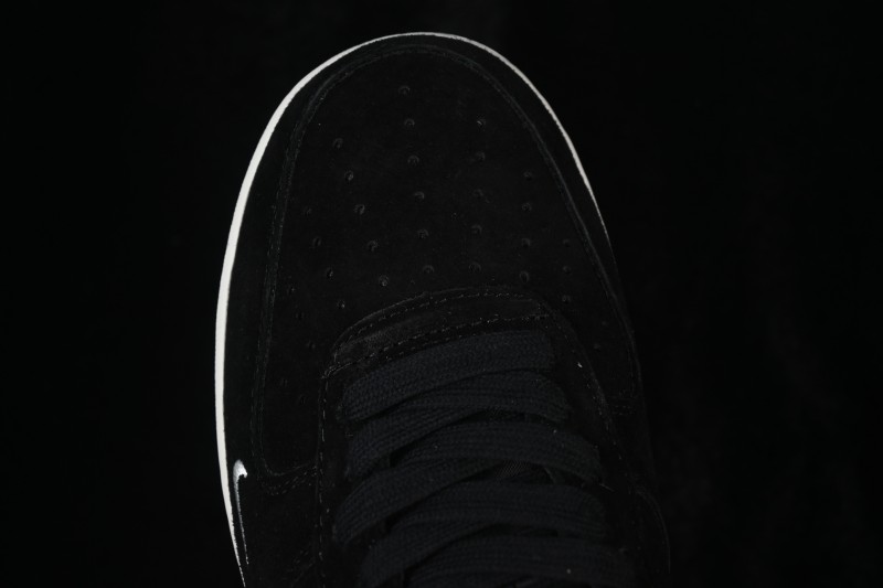 Nike Air Force 1 '07 Low Black and Orange Casual Skateboarding Shoes with Full-Length Air Cushion - FV3694-107