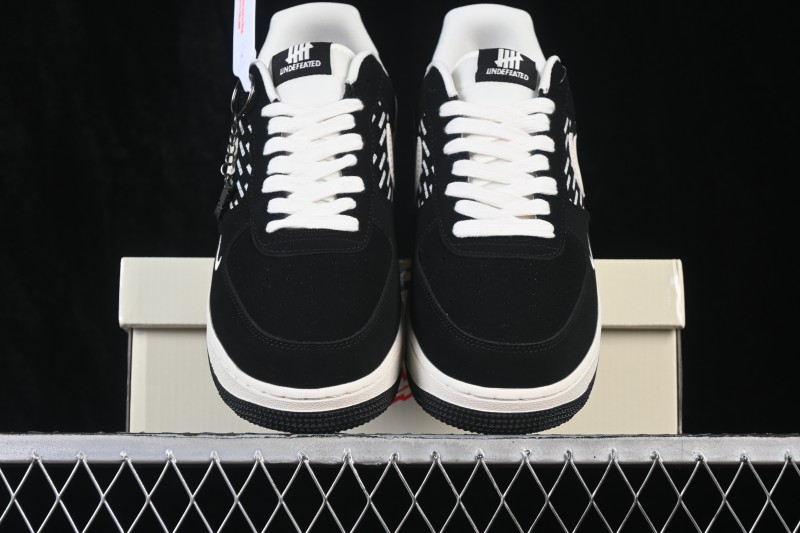 Nike Air Force 1 '07 Low Casual Basketball Shoes with Full-Length Air Cushion - DW8806-004