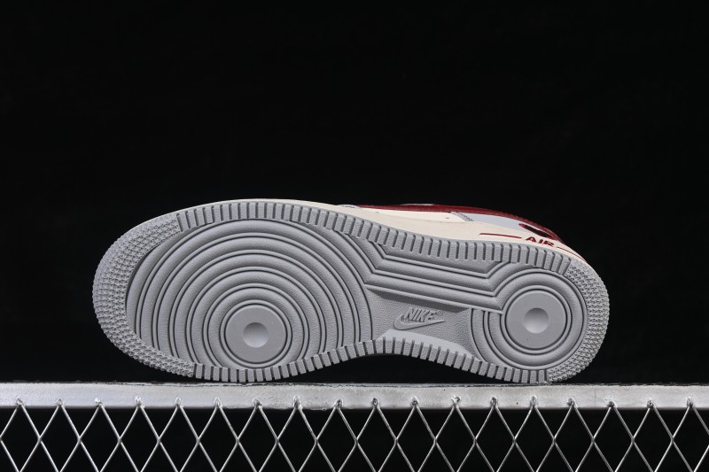 Nike Air Force 1 '07 Low Valentine's Day Limited Edition Smoke Grey with Red Accents Low-Top Casual Skateboarding Shoes - NH0601-540