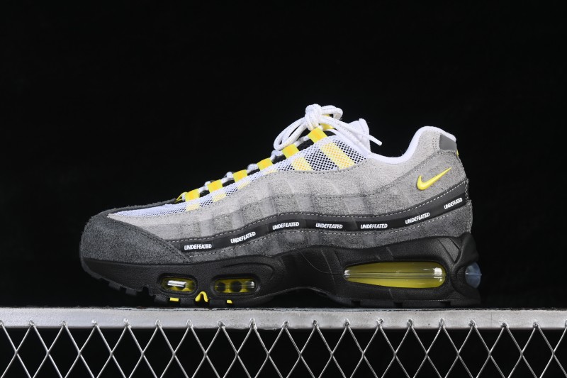 Nike Air Max 95 Retro Running Shoes with Visible Air Cushioning - IB4523-002