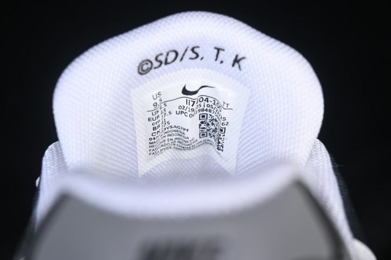 Nike Air Max 95 Retro Cushioned Running Shoes - II7404-100