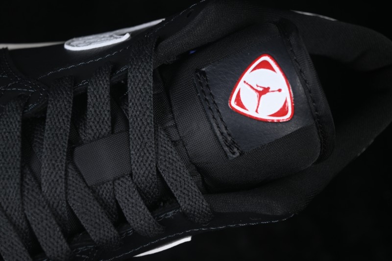 Nike Air Jordan 1 Low Retro Basketball Shoes with Classic Black and White Colorway - IO2047-001