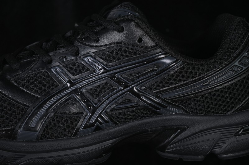 Asics GEL-1130 Retro Running Shoes with GEL Cushioning and Ortholite Insole - 1201A256-002