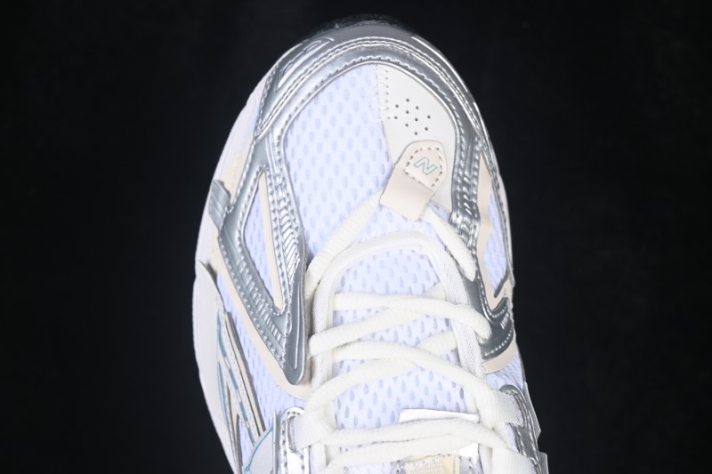 New Balance 1906 Retro Running Shoes with Lightweight Leather and Mesh Upper - U19065IC