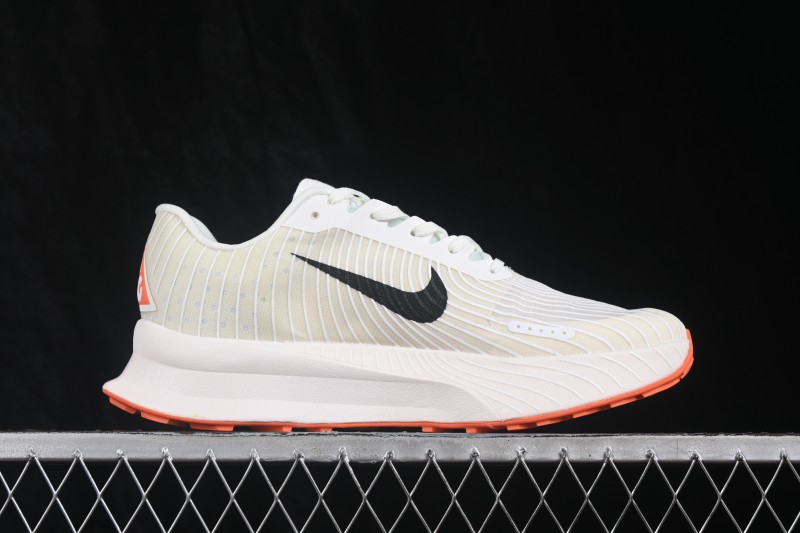 Nike ACG Ultrafly Trail Running Shoes with Responsive Cushioning - HF5668-101