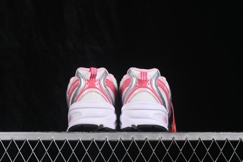 New Balance NB530 Retro Casual Running Shoes with Lightweight Cushioning - U53022Q