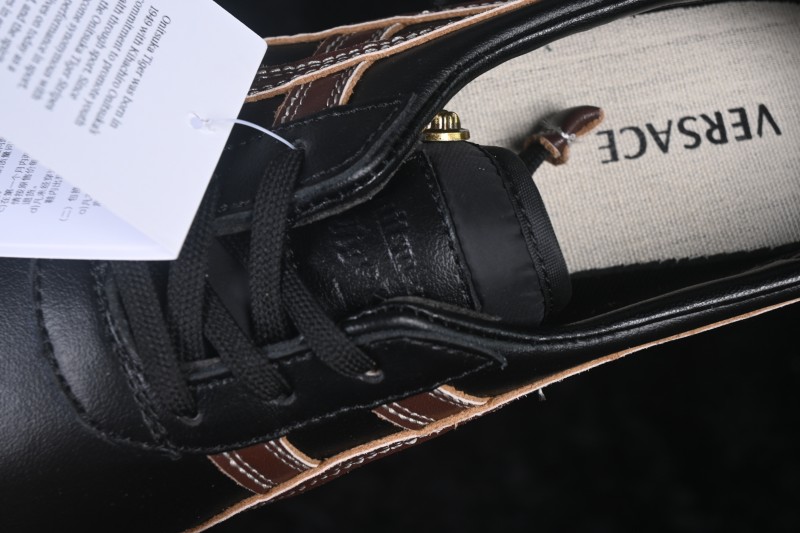 Versace x Onitsuka Tiger Tai-Chi Sakura Low-Top Casual Sneakers with Heritage Design - G.C3