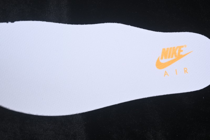 Nike Air Max 90 Retro Running Shoes with Visible Air Cushioning - DM0029-119