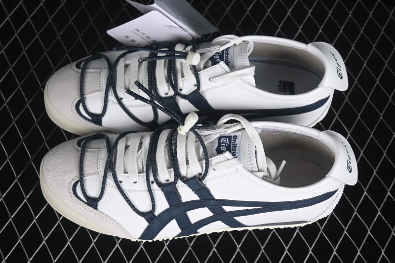 Adidas CSC3 Running Shoes - 1183C577-100