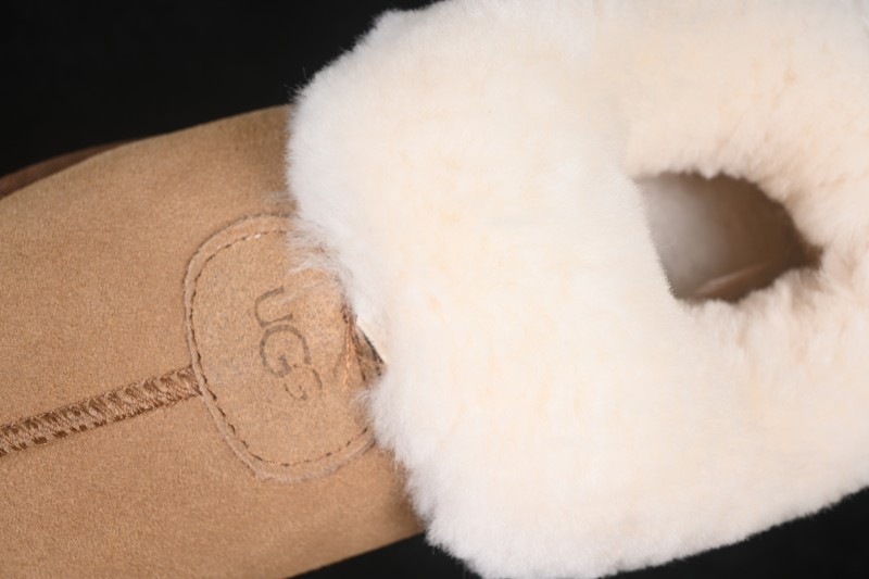 UGG Tazzelle H Tazzelle Water-Resistant Suede Winter Ankle Snow Boot with Fur Lining and Platform Sole - 1143791
