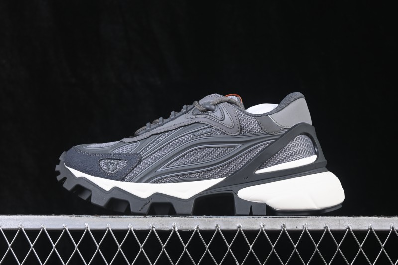 Louis Vuitton Tatic Runner Retro Chunky Sneakers - GREY