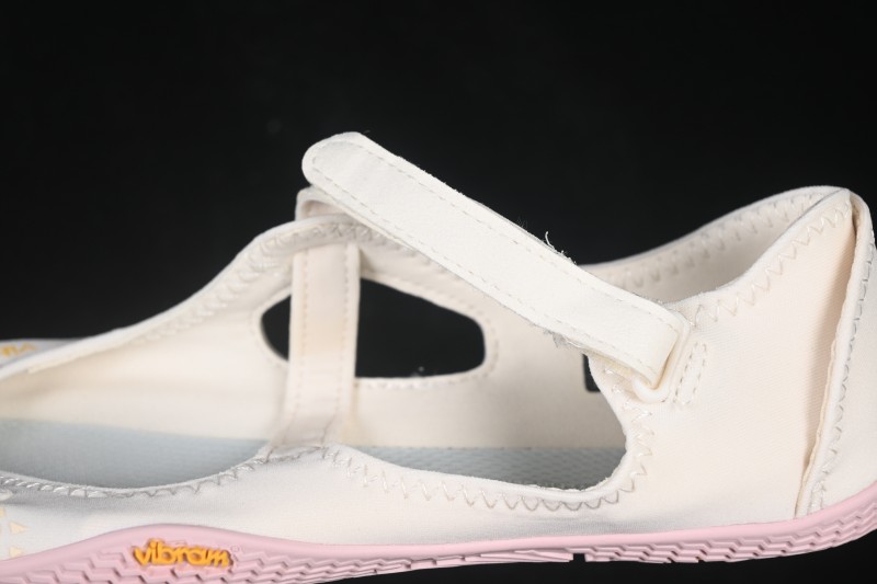 Vibram V-Soul Women's Minimalist Barefoot Fitness Shoes with Toe Design Quick-Dry Ballet Style - 25W7202