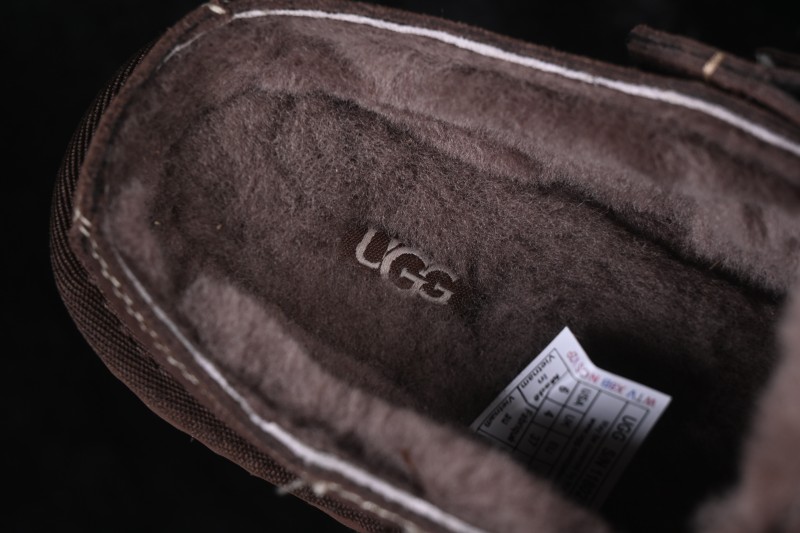 UGG Golden Family Solid Color Round Toe Slippers - 1180251 BCDR