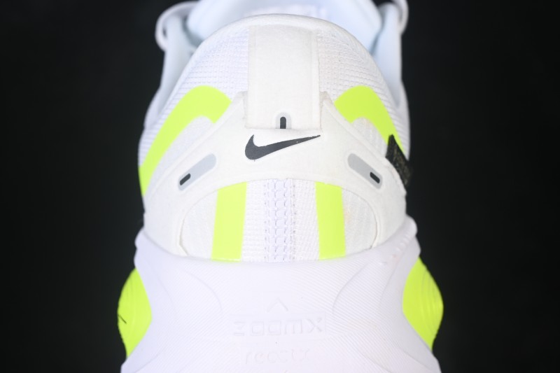 Nike Air Zoom Vomero 18 GTX Cushioned Casual Running Shoes - HQ7001-210