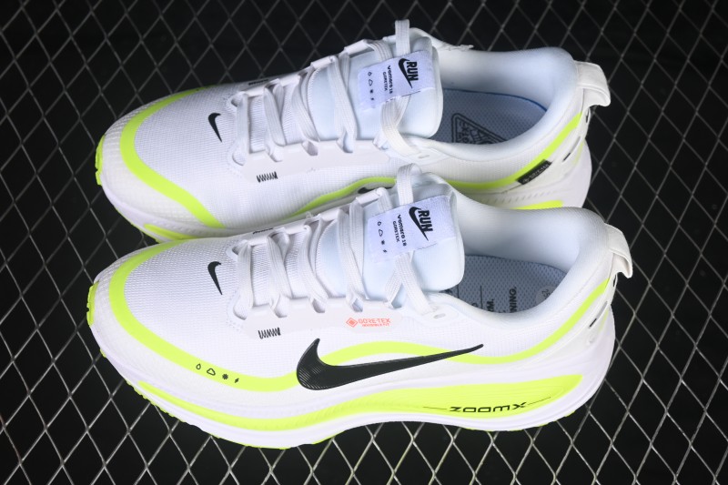 Nike Air Zoom Vomero 18 GTX Cushioned Casual Running Shoes - HQ7001-210