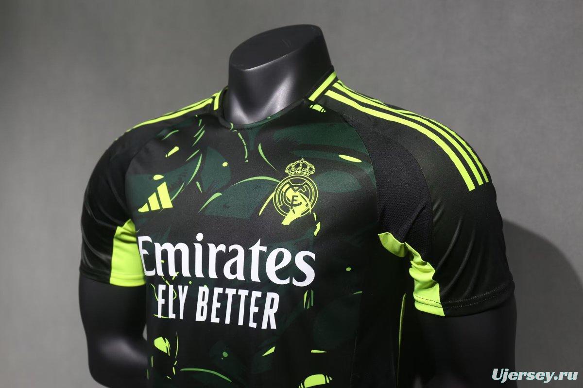 Player Version 24/25 Real Madrid Black/Green Special Pattern Pre-Match Jersey